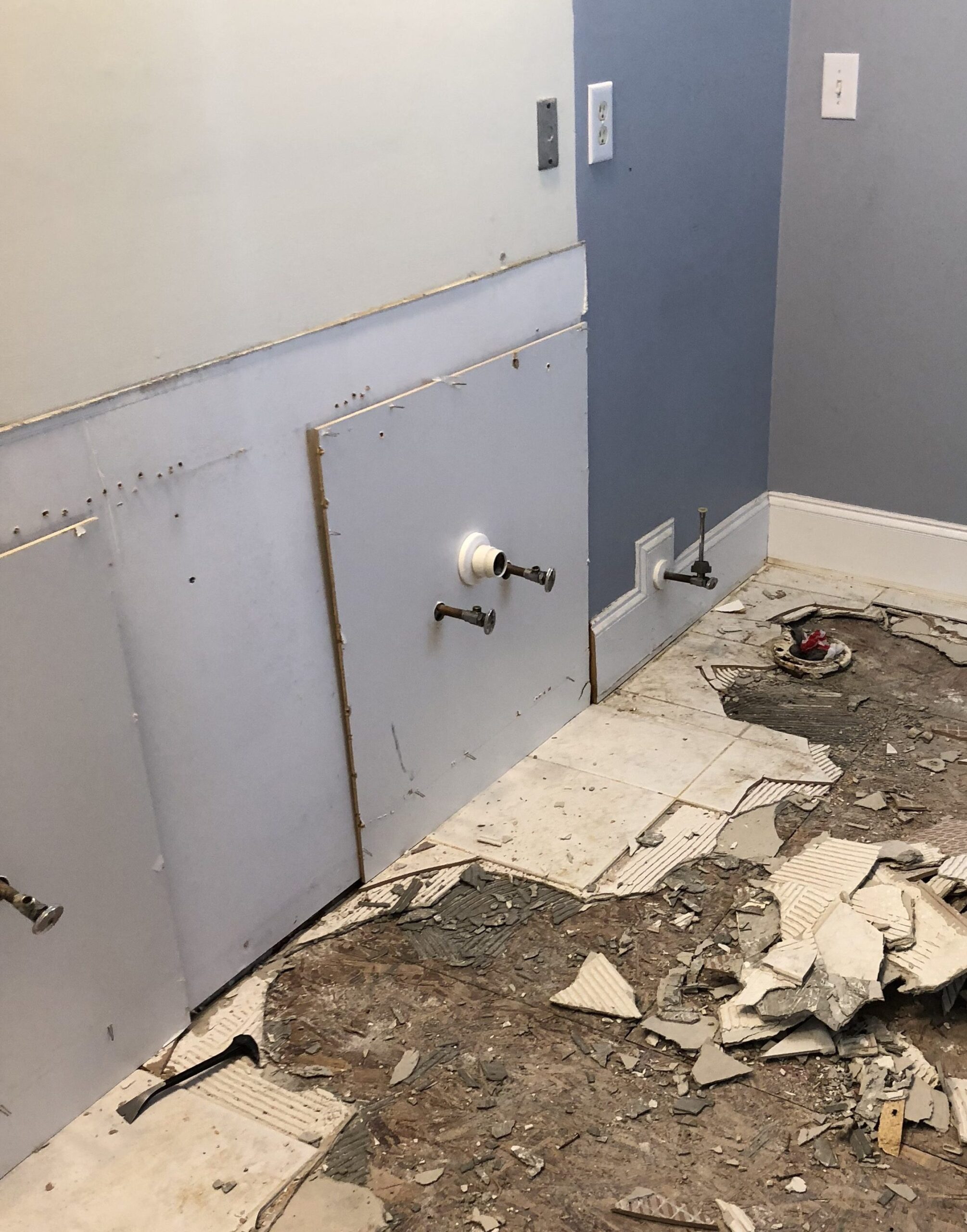 One Room Challenge - Master Bathroom Progress - Cribbs Style
