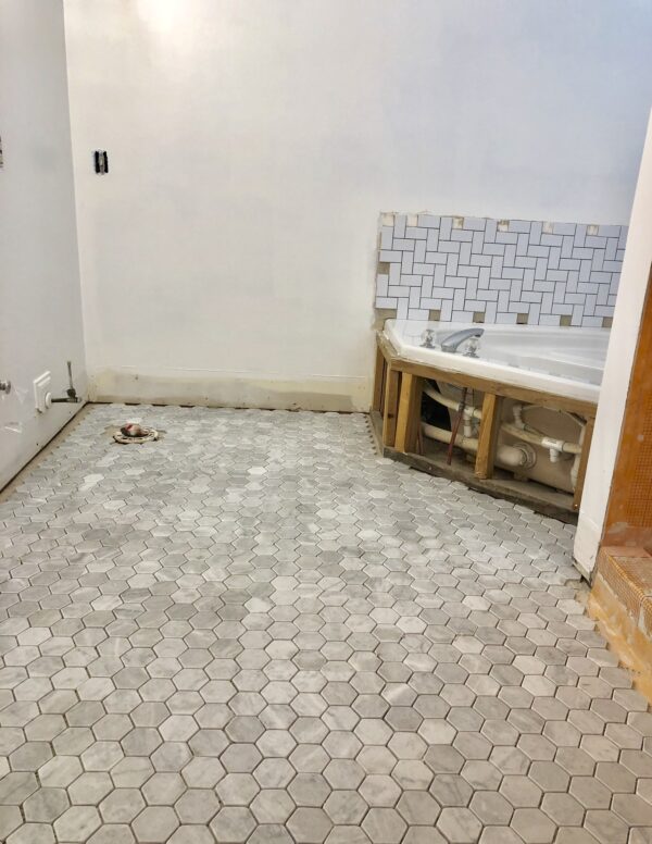 One Room Challenge- Master Bathroom {Laying Tile} - Cribbs Style