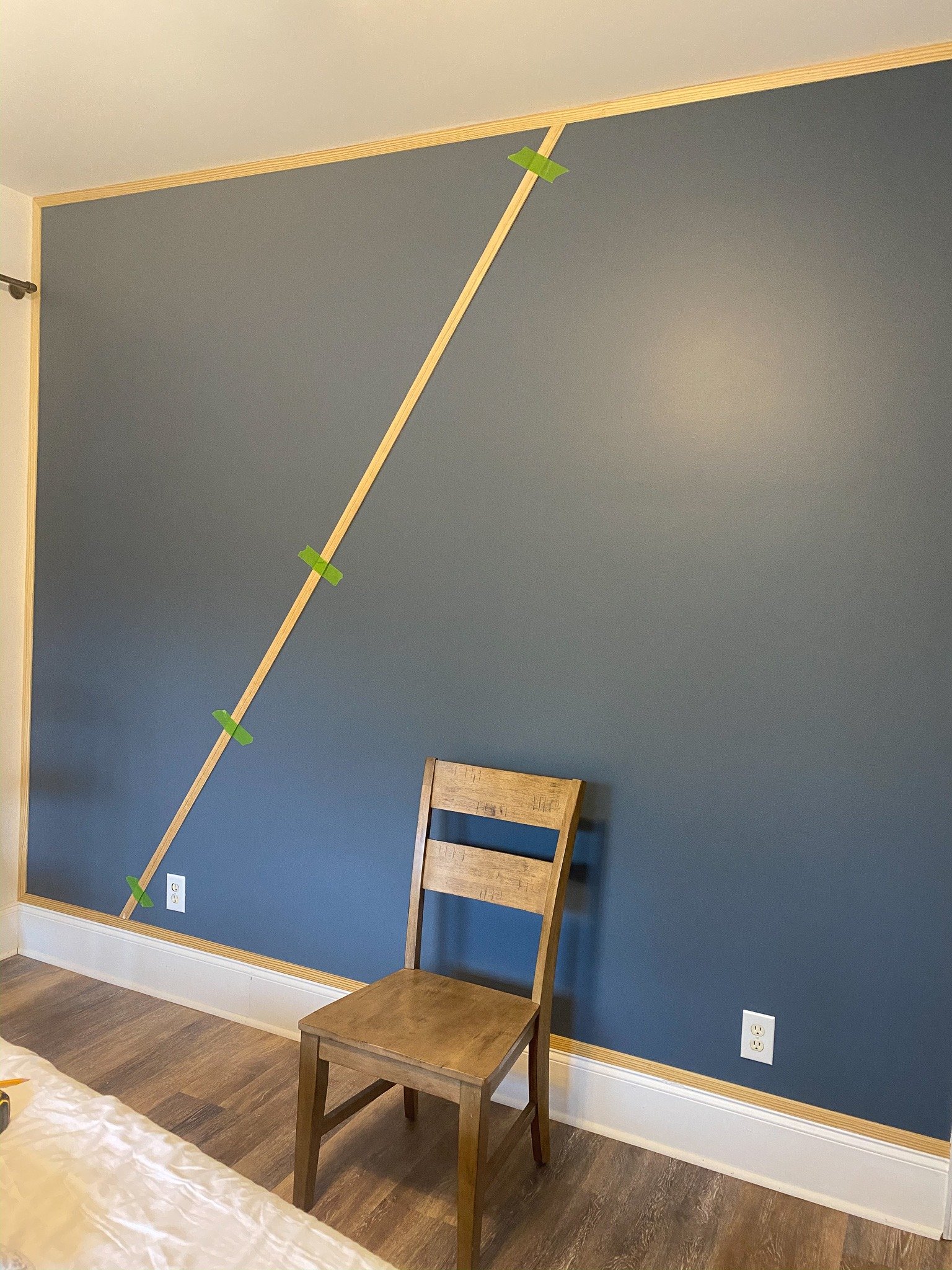 How to make a diamond pattern wood accent trellis wall Cribbs Style