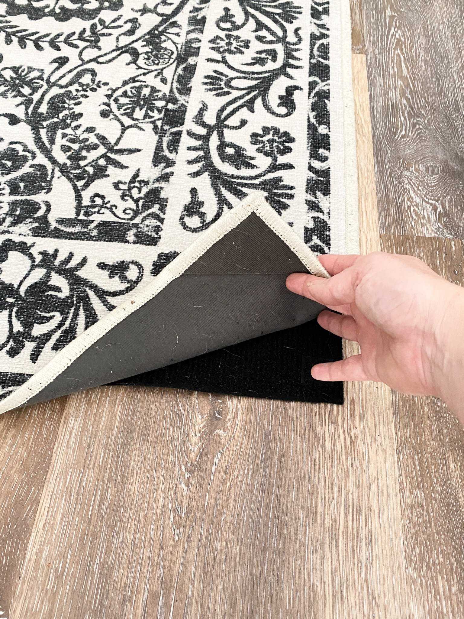 Full review of my Ruggable washable rug Cribbs Style