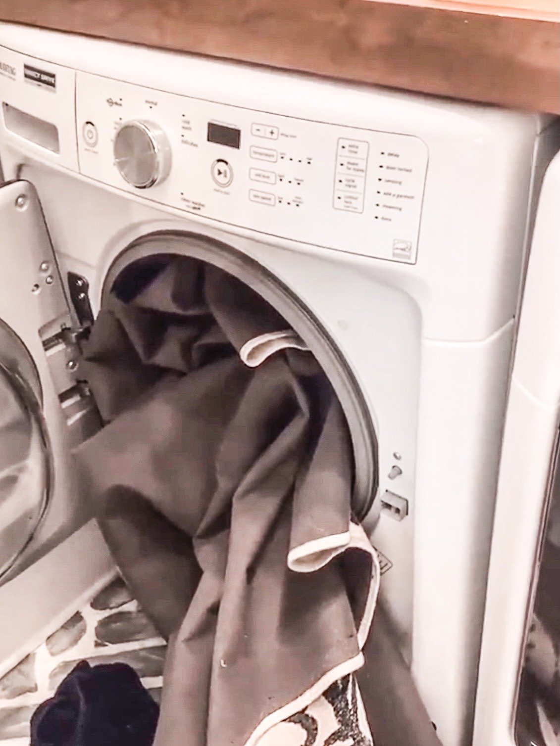 Full review of my Ruggable washable rug Cribbs Style