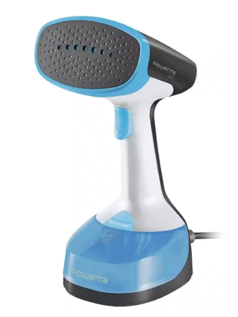 Easy and inexpensive tablecloth curtains Cribbs Style